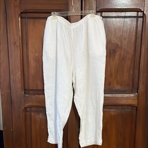 White Linen Women’s Crop Pants